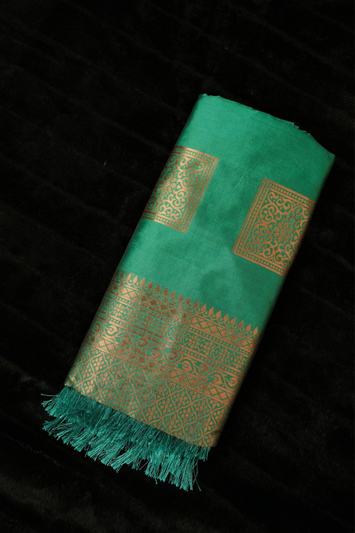Semi Silk Saree – Soft Drape with Decorative Tassels SAR-1120