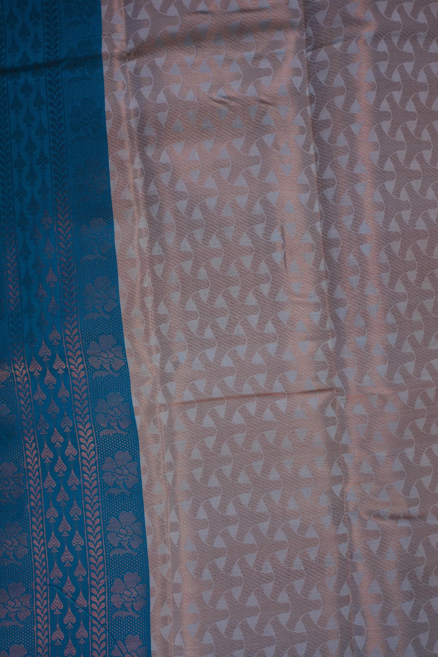 Kancheepuram Silk Blend exquisite saree (SAR-1129)