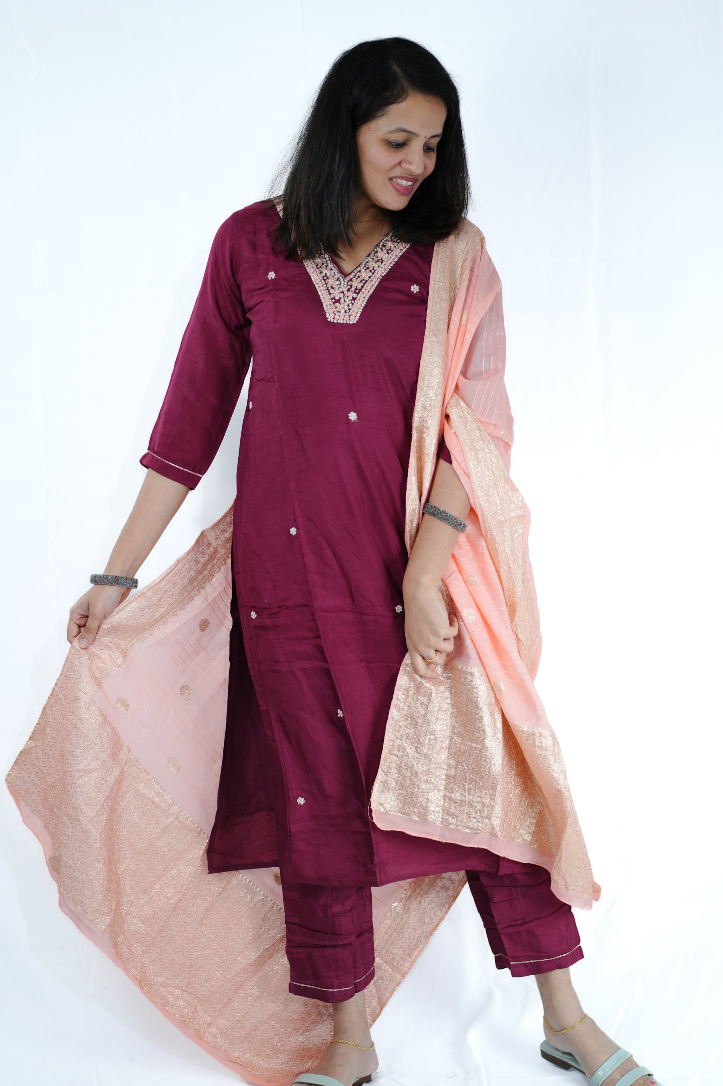 Dola Kurti Set with contrast dupatta - (Ksh-636)