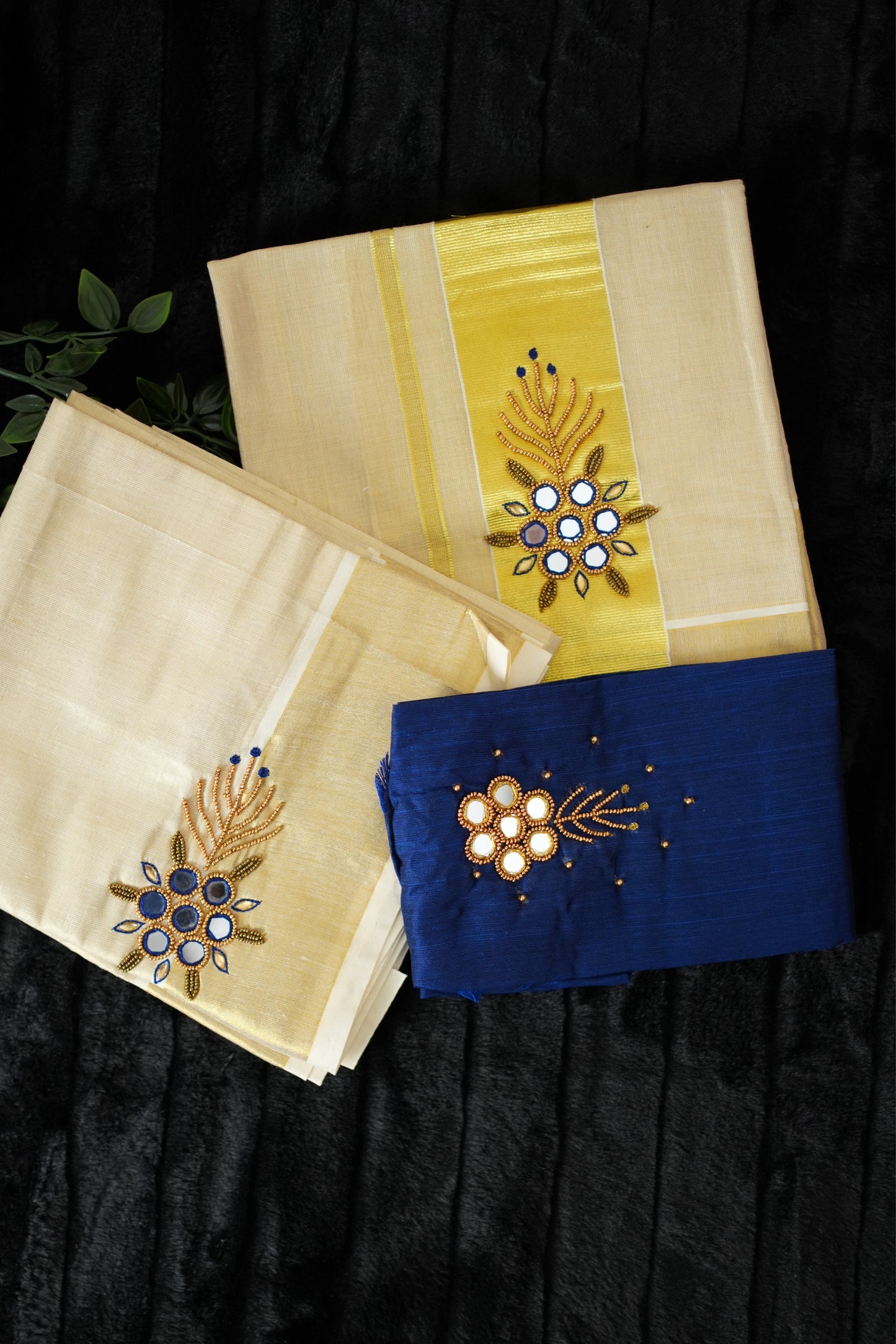 Set mundu with mirror and bead work (SM-172)
