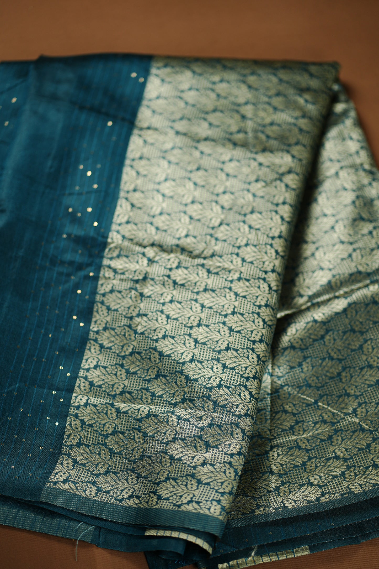 Elegant blue saree with banarasi pallu- (SAR112)