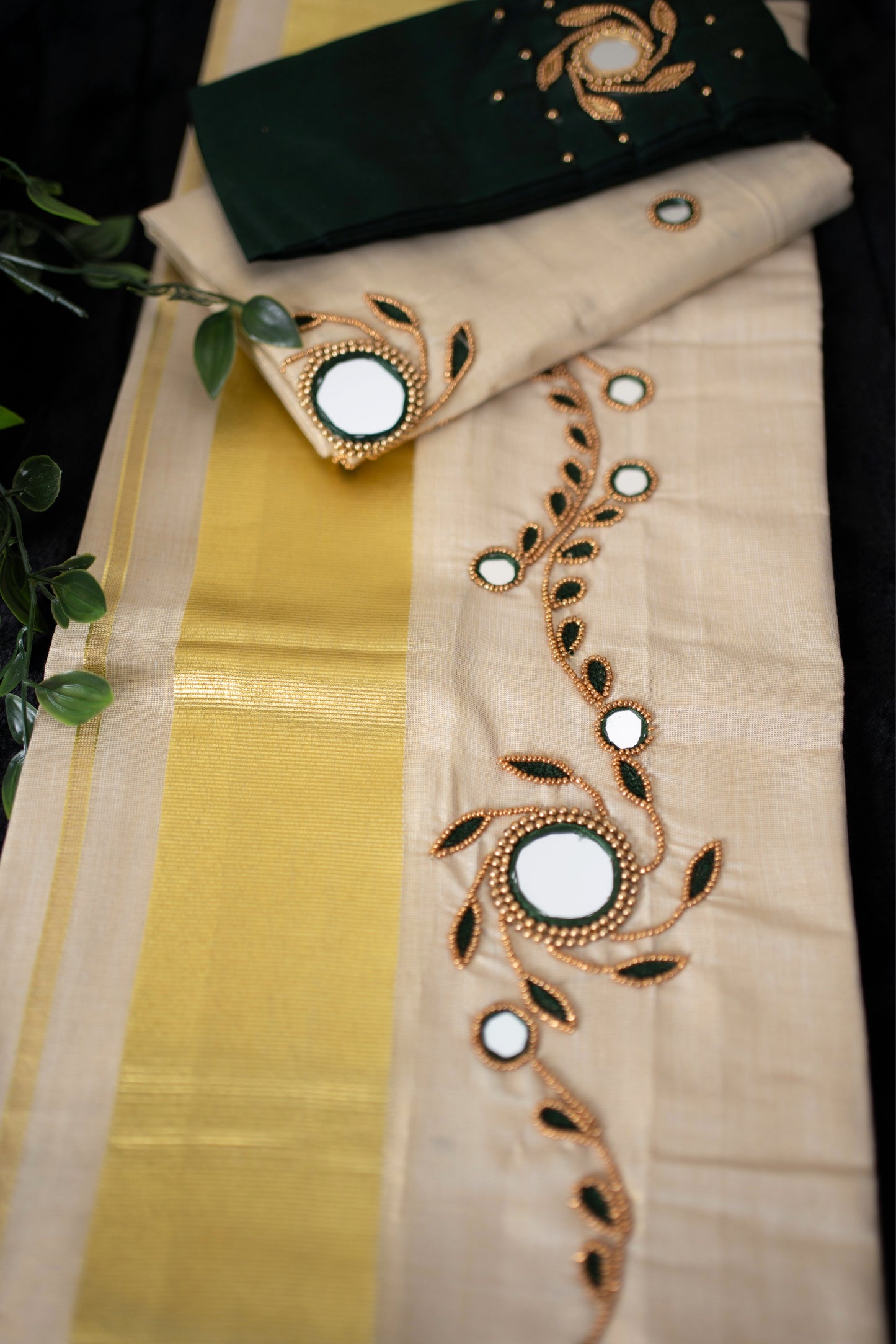 Set mundu with mirror and bead work(SM-171)