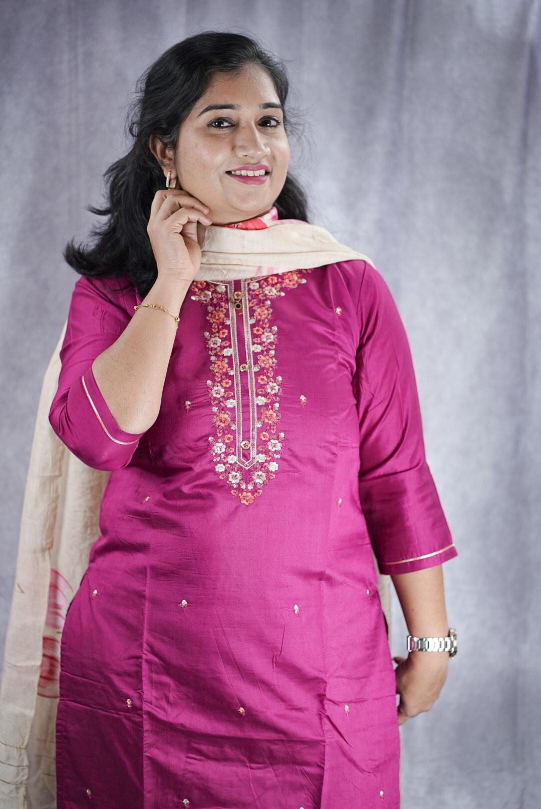 Stunning Roman silk Kurti set with floral design(KSH-2017)