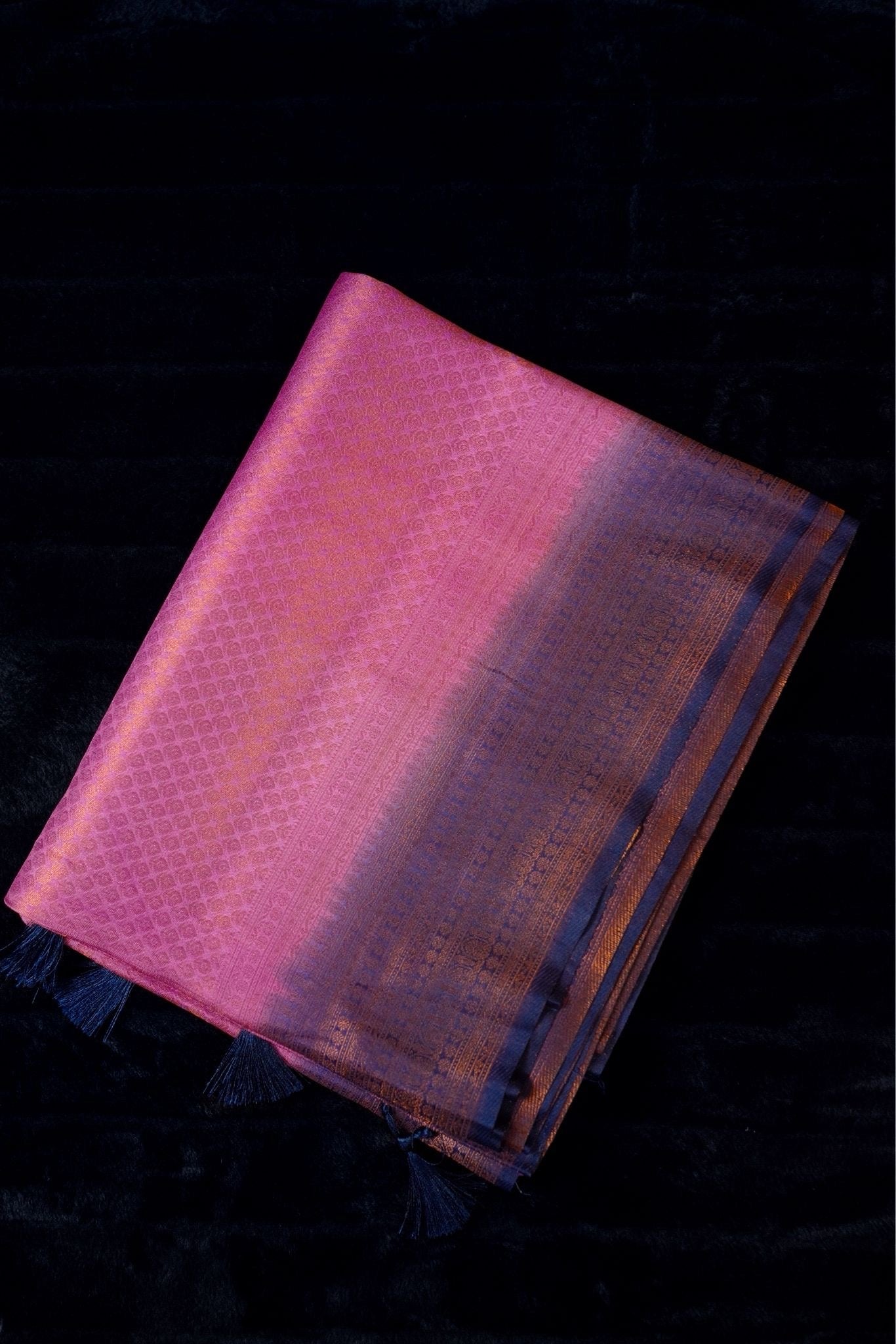 Soft Kubera silk saree in shade of pink and blue(SAR-1111)