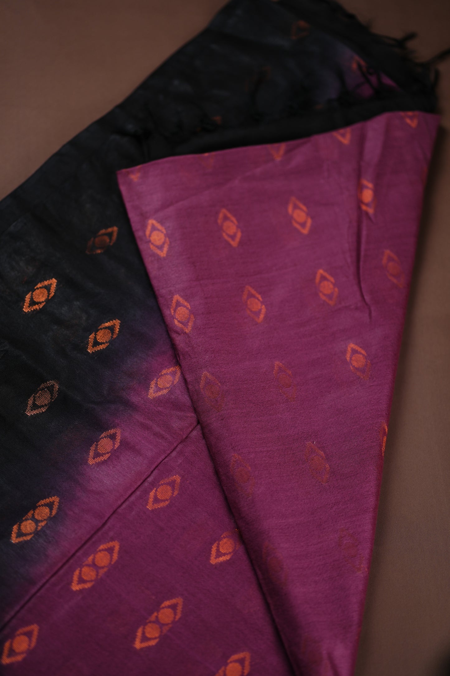 Elegant silk saree (SAR106)
