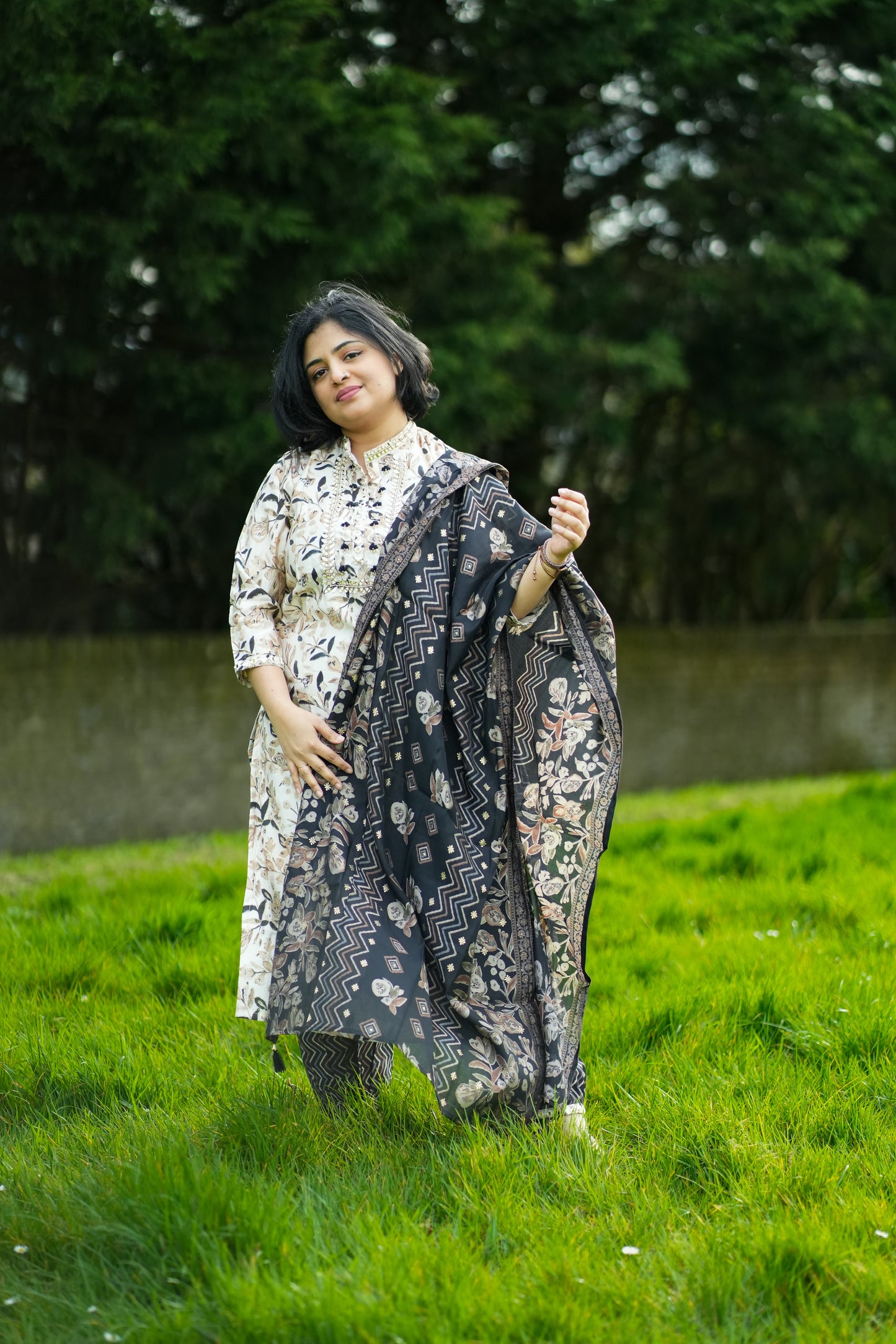 Cotton silk kurti set with handwork design (KSH-820)