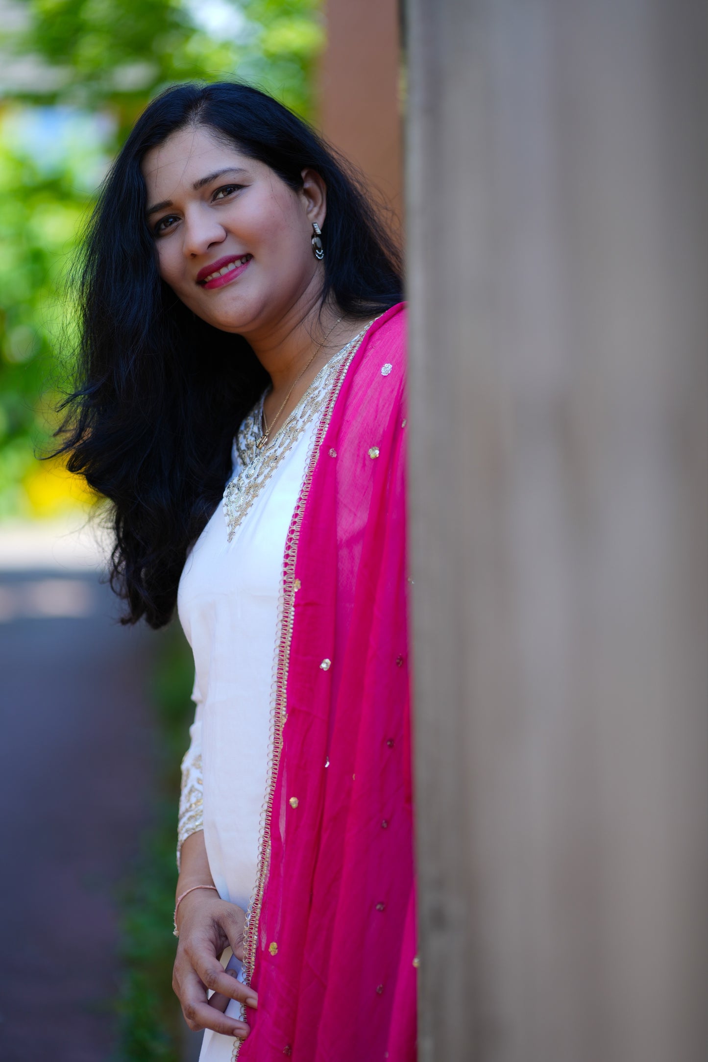 Stunning White kurti set with contrast dupatta(AMB101)