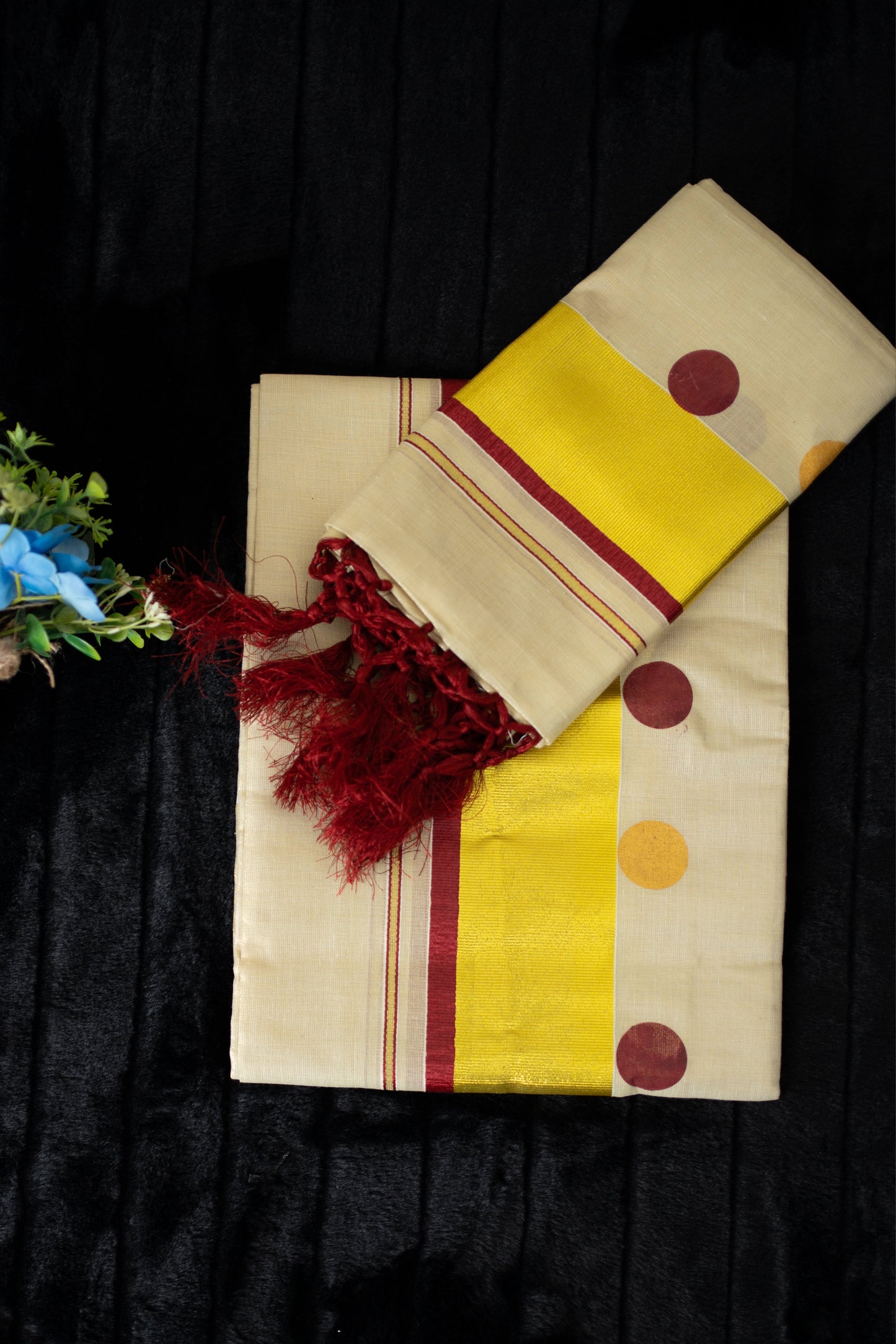 Set mundu with polka dots(SM-169)