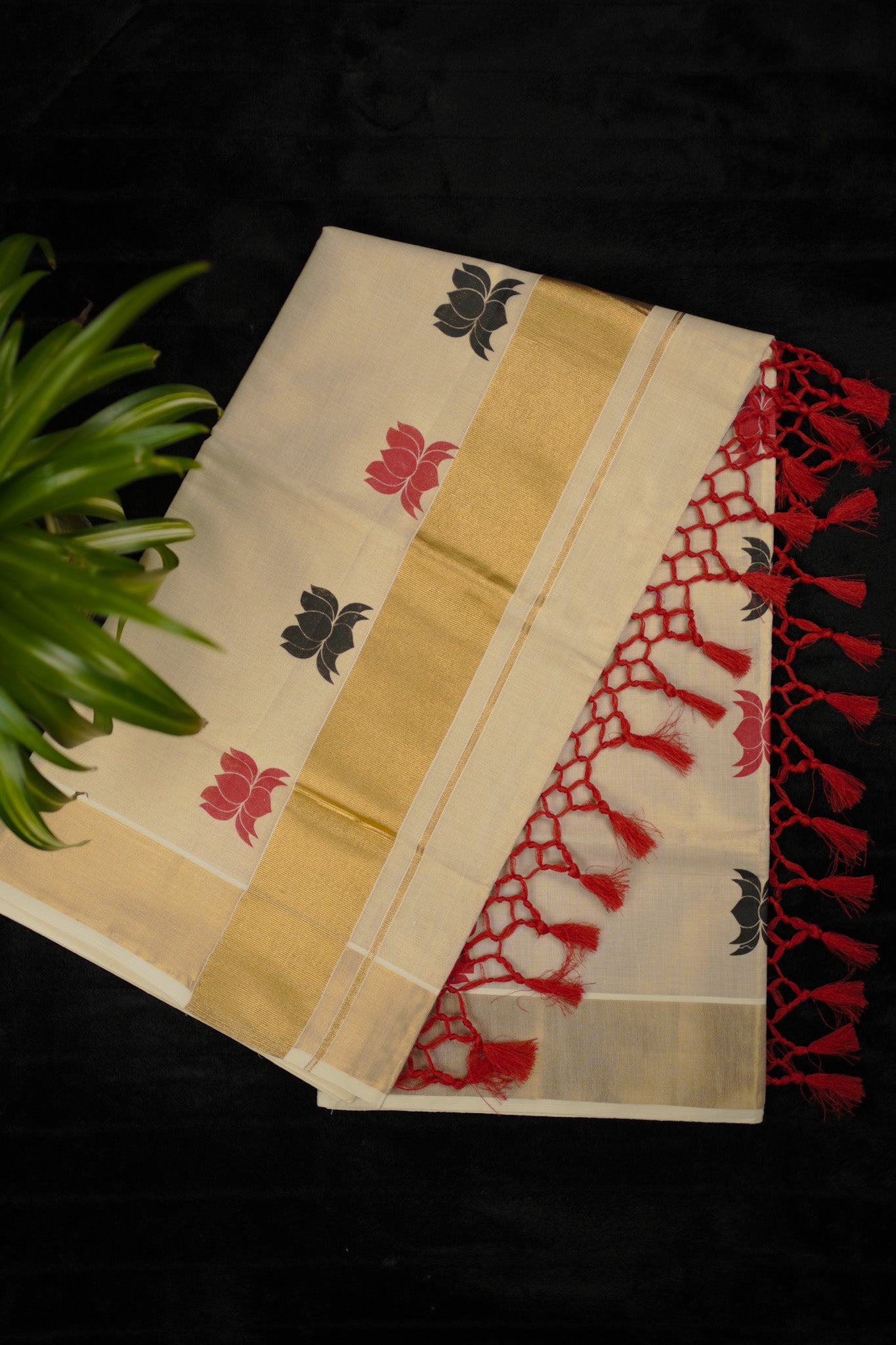 Tissue Kasavu Set Saree with floral print and tassels (SAR-1149)