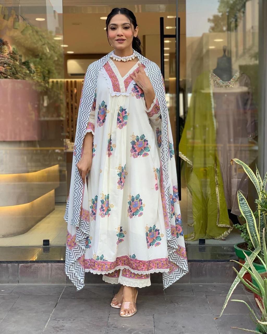 Premium cotton Kurti set with digital print (JN-1012)