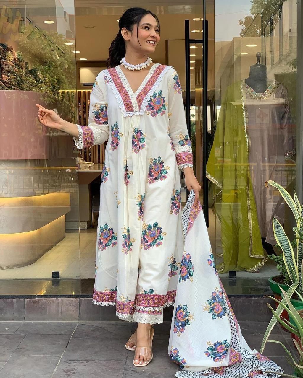 Premium cotton Kurti set with digital print (JN-1012)