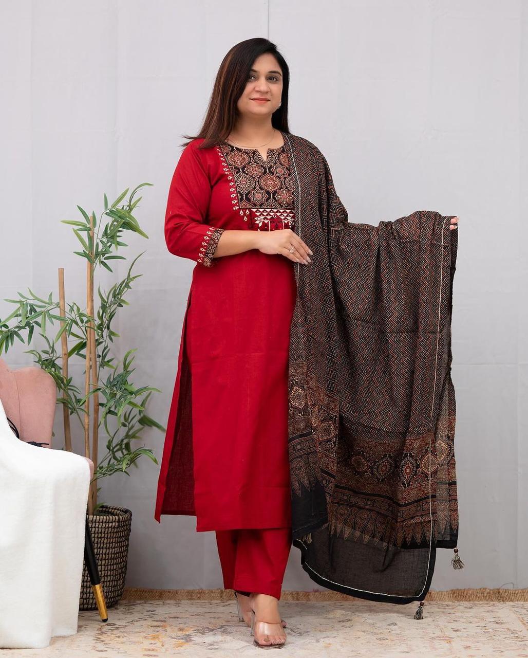 Kurti set in Rayon fabric(JN-1016)