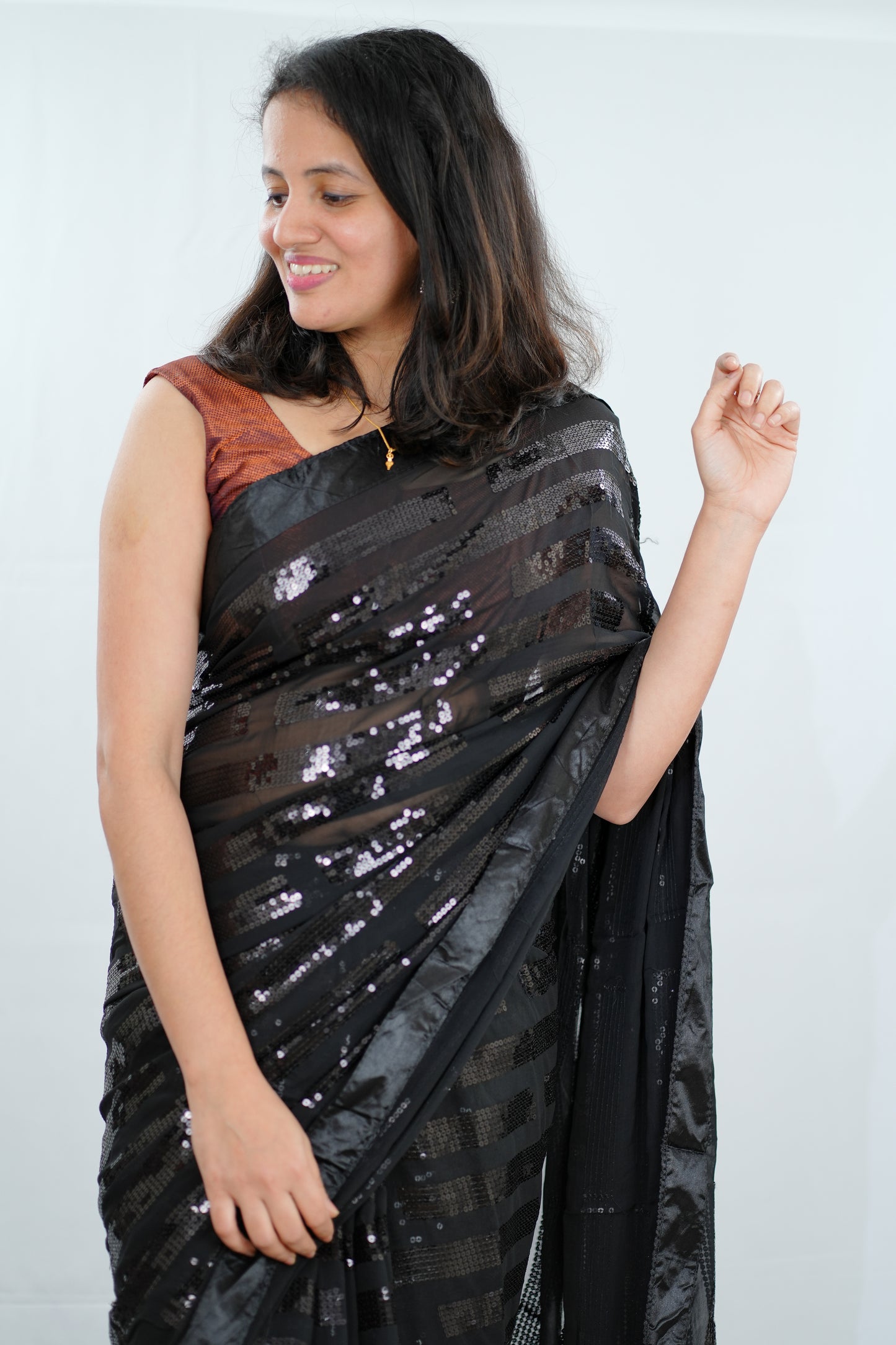 Georgette designer saree with sequence work (SAR100)