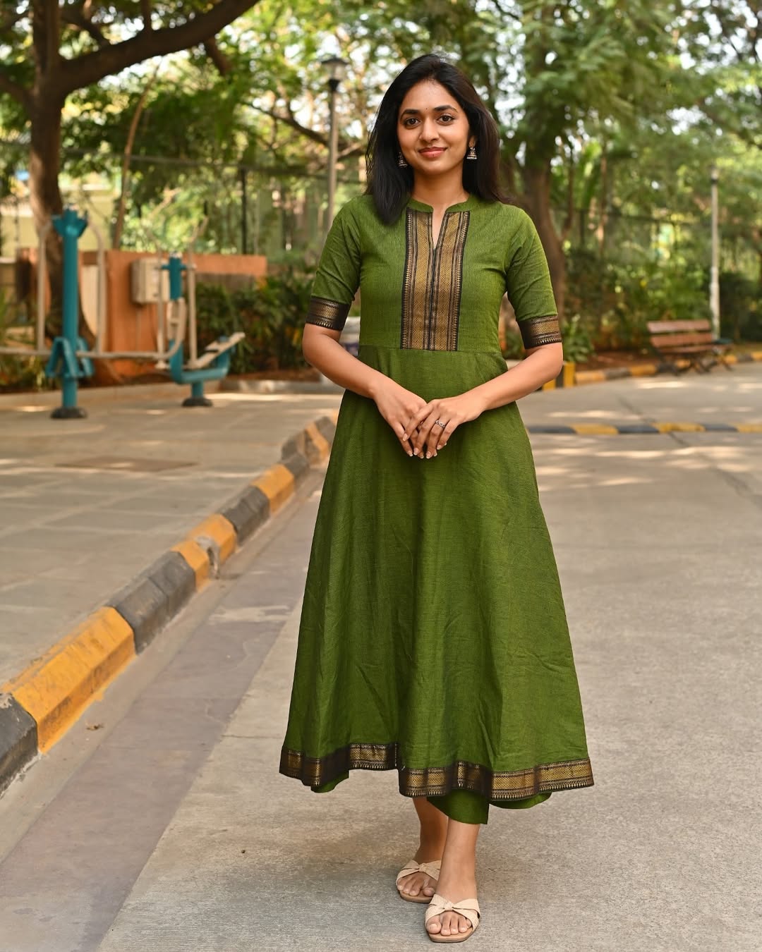 Elegant green suit set in Pure Chanderi fabric (JN-2009)