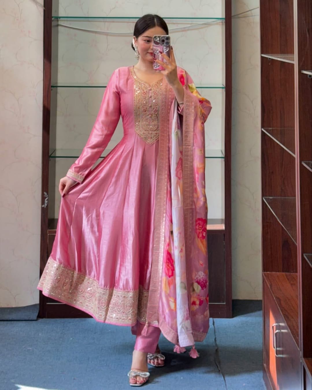 Anarkali flared kurti set in banana silk fabric (JN-2012)