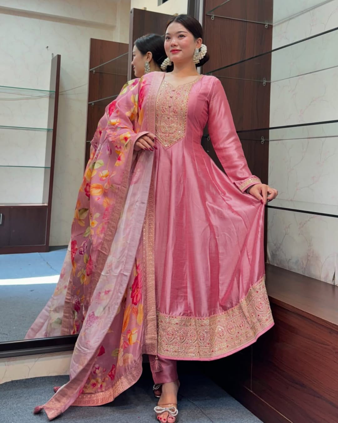Anarkali flared kurti set in banana silk fabric (JN-2012)
