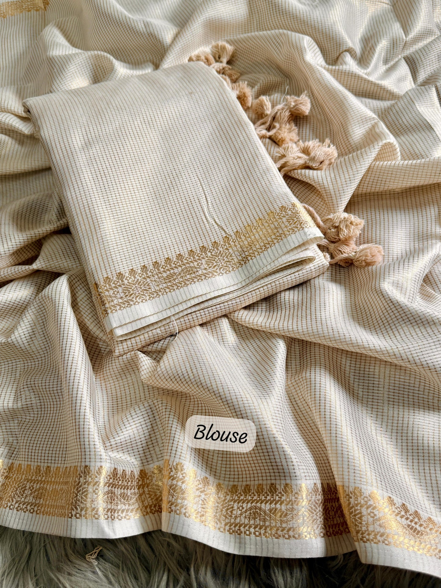 Kasavu saree with Zari border(SAR-253)