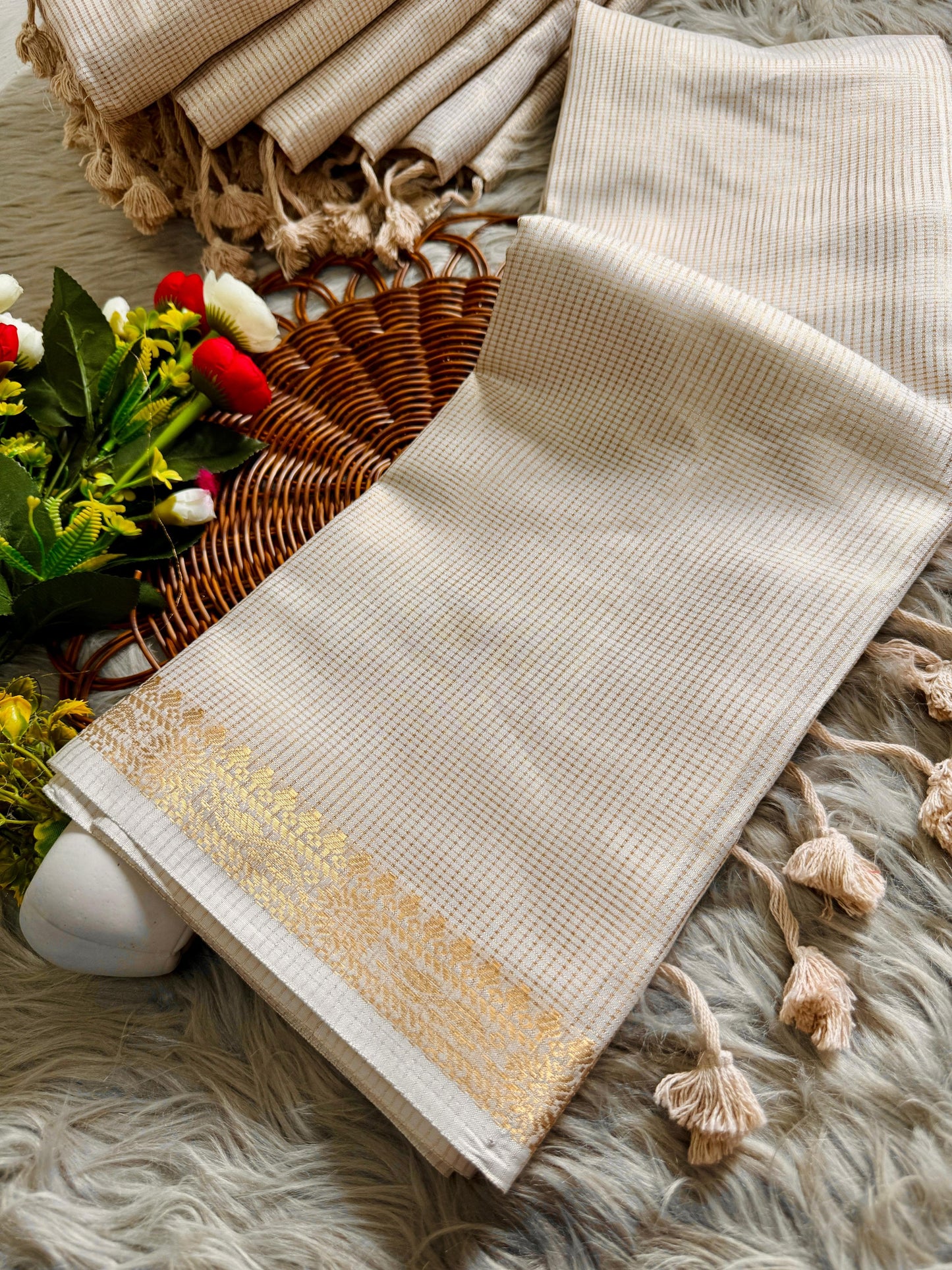 Kasavu saree with Zari border(SAR-253)