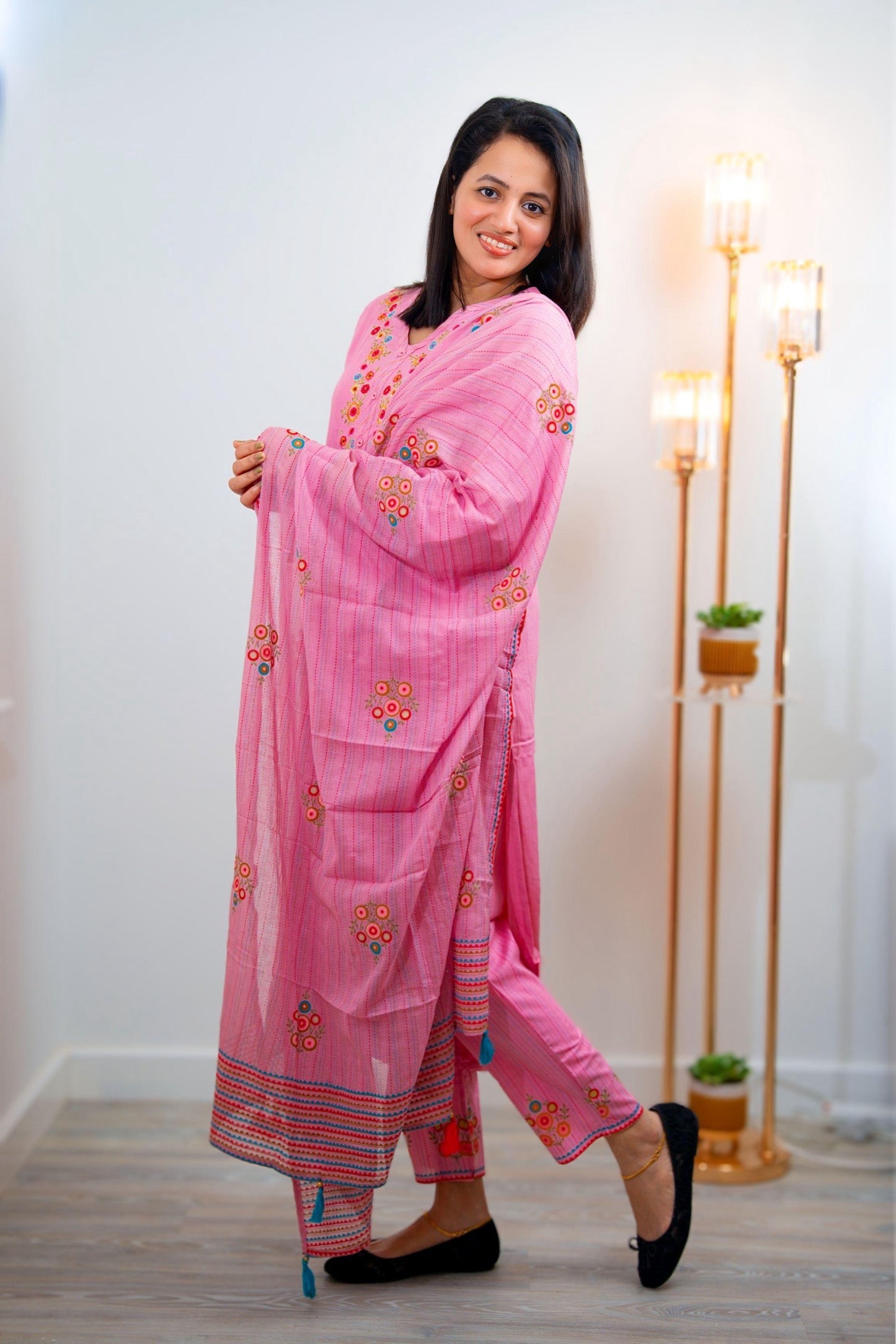 Pink Embroidered Cotton Kurta Set with Dupatta for Women(KSH-1020)