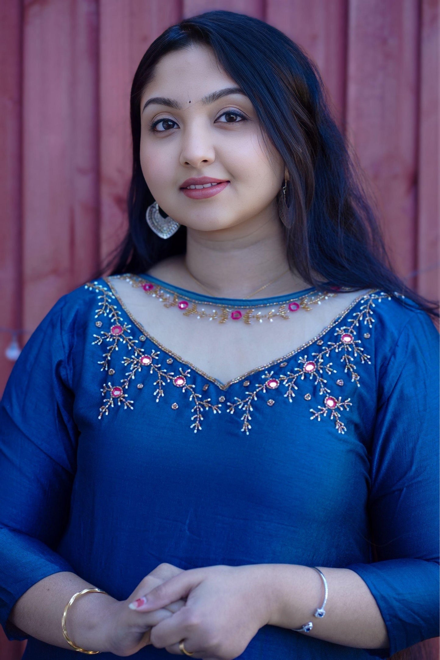 Elegant kurti top with mirror and net work(KER-1090)