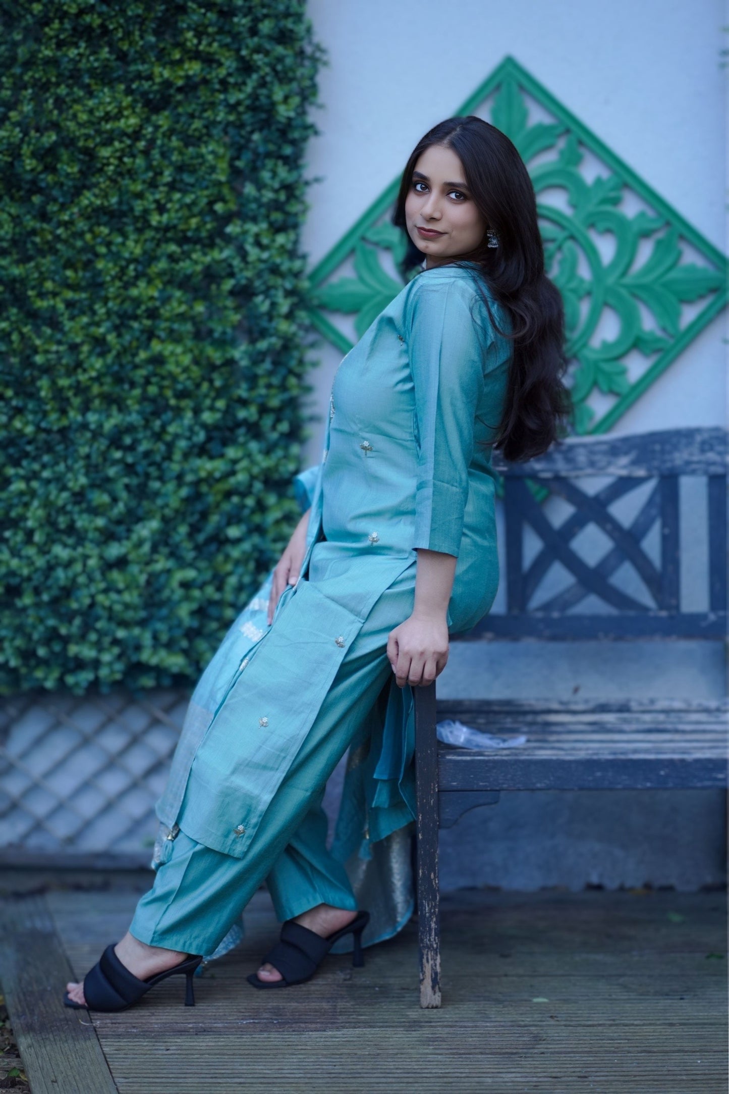 Soft crepe silk kurti set(KSH-1017)