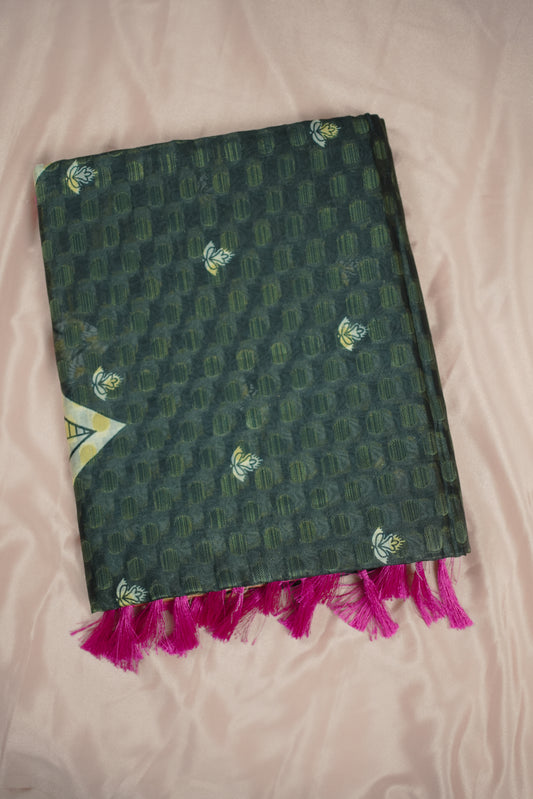 Elegant Banarasi Silk Saree in Green & Pink  (SAR-1137)