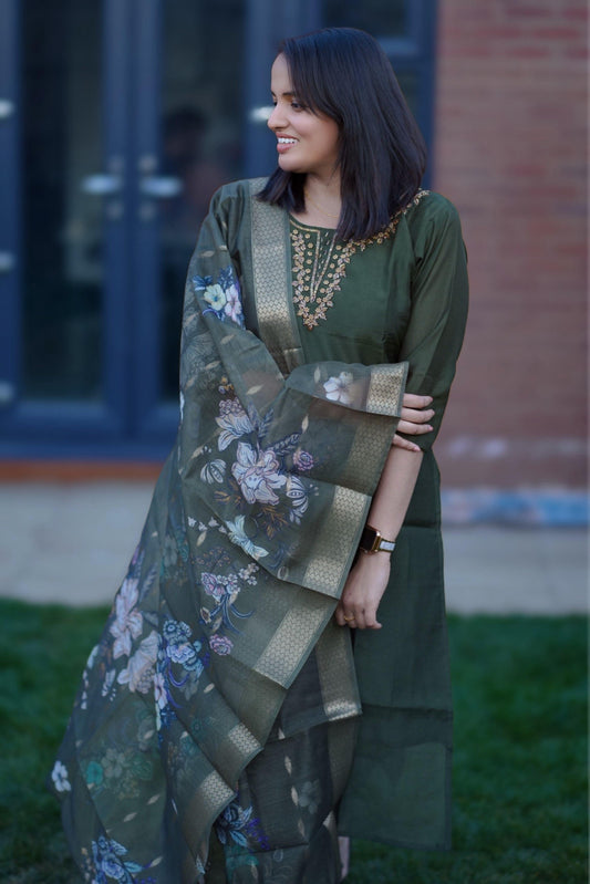 Mehendi Green Kurti Set in Premium Rayon Silk(KC-1122)