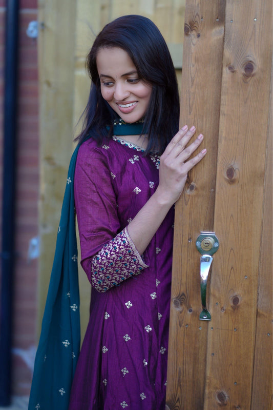 Party wear kurti set with contrast dupatta(KER-747)