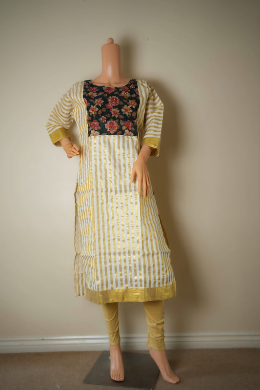 Kasavu salwar with stripes and unique floral design(KER-1063)