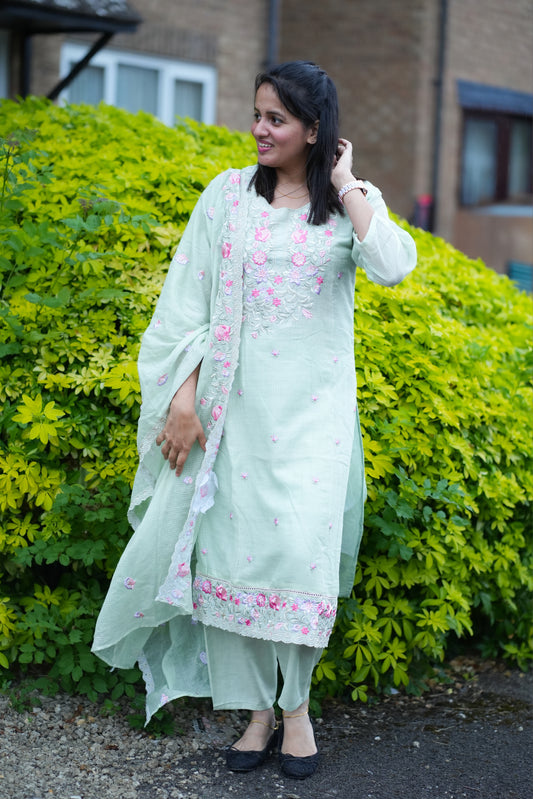 Linen Kurti set in beautiful shade of green(KSH-1015)