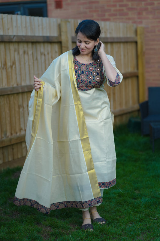 Tissue Kasavu Kurti set in Ajrakh design (KER-1162)