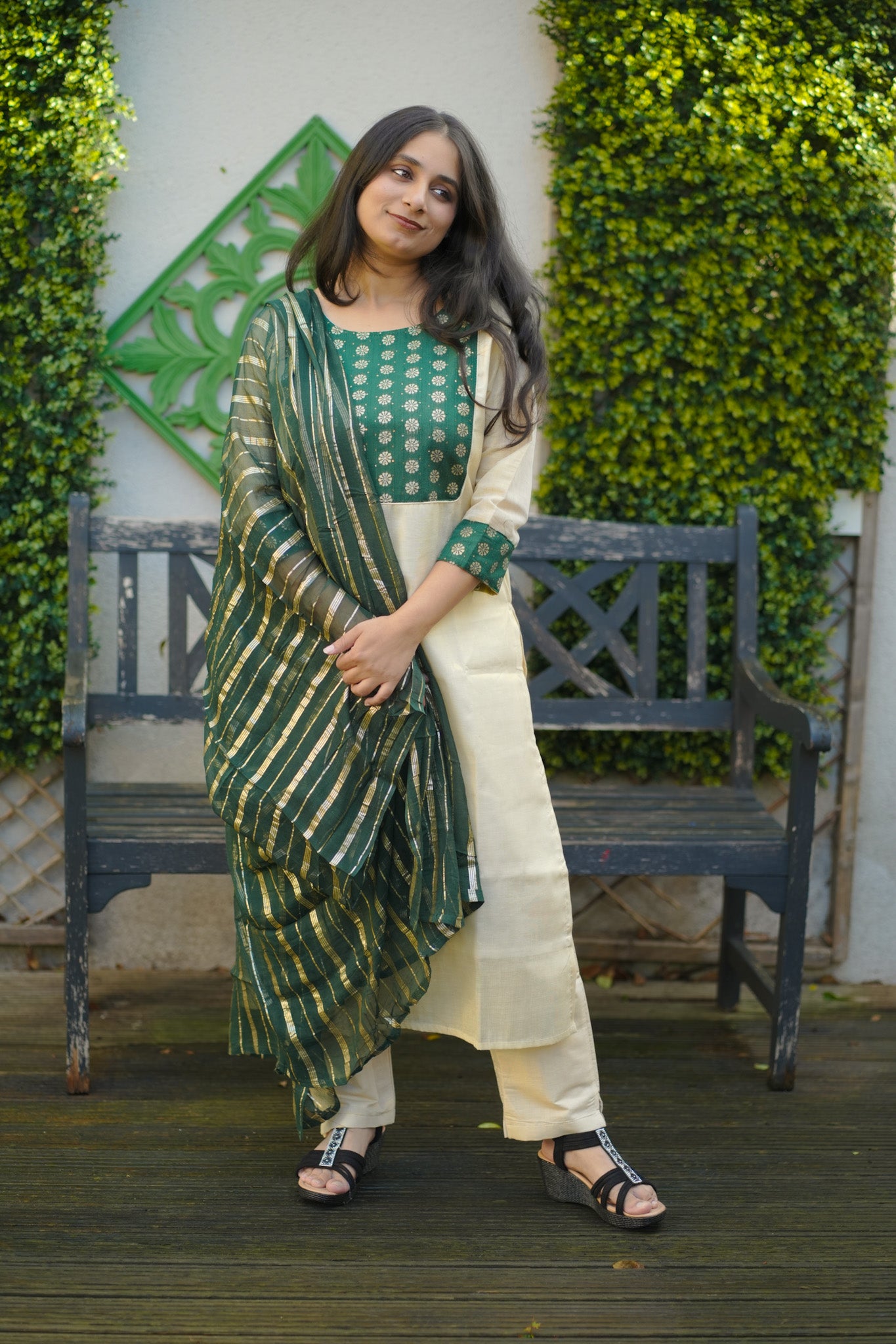 Elegant Kerala Kasavu Salwar Suit with Green Dupatta – Traditional Festive Wear(KER-1170)