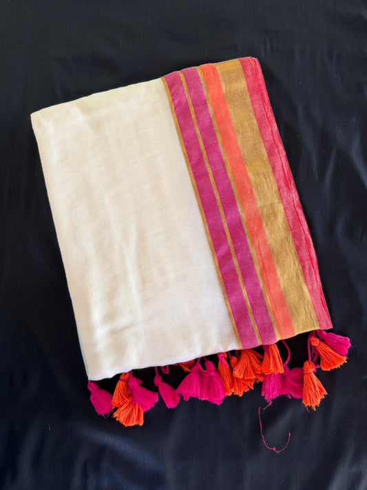 Mul Cotton Saree with Pink Tassels (SAR-1169)