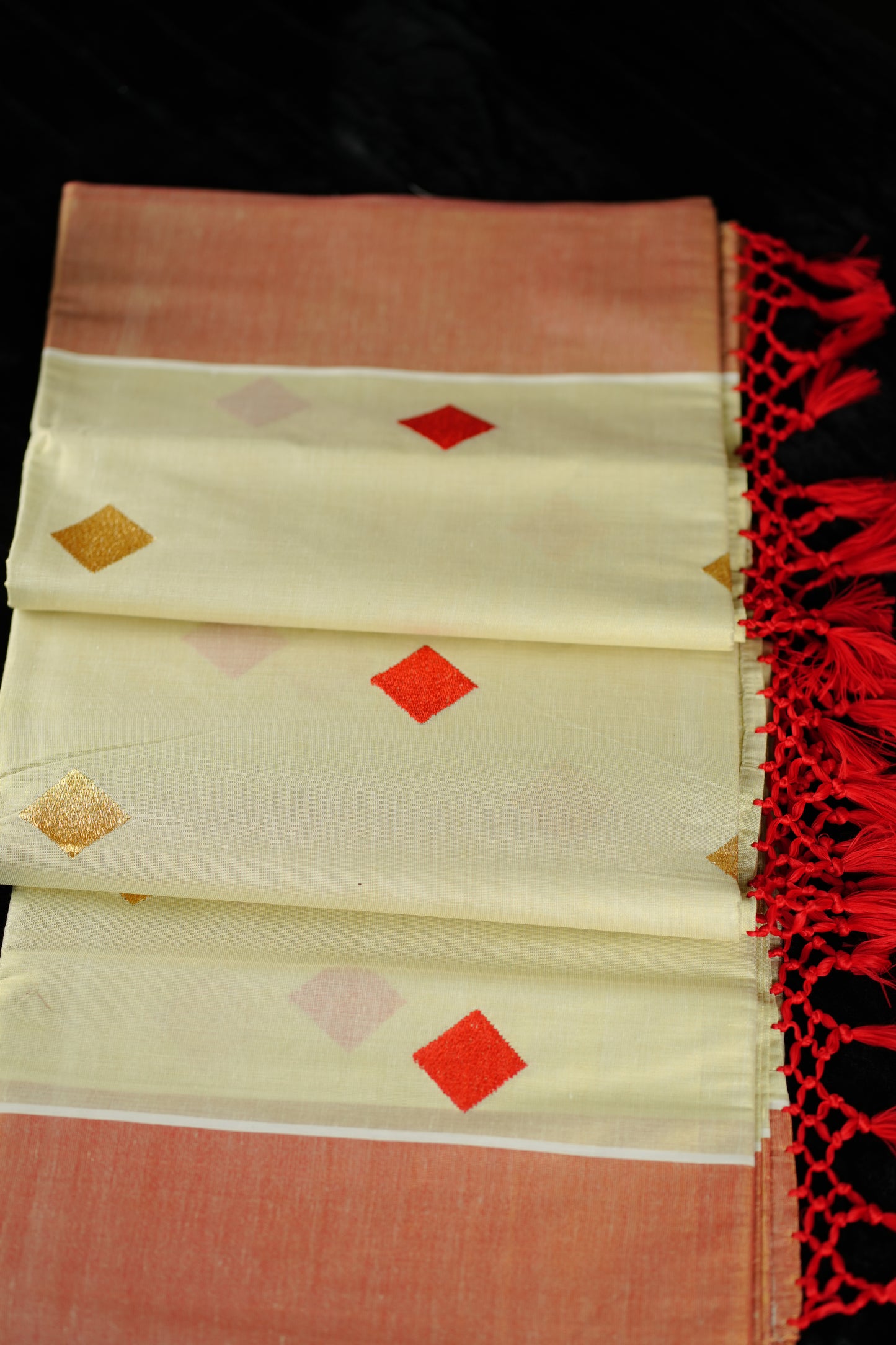 Golden tissue saree with red and golden kasavu - (SAR123)